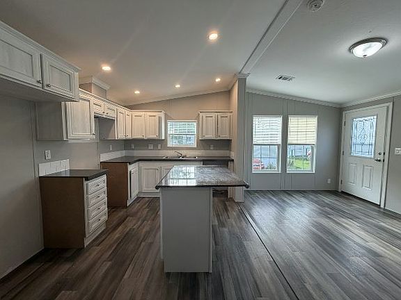 3rd image of 1620 Genie St #25