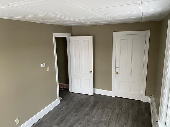 2nd image of 167 Lynn St #4