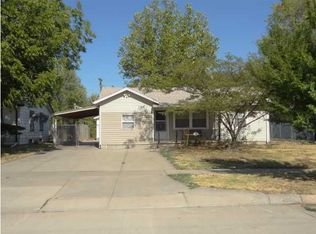 1806 S Green St, Wichita, KS 67211