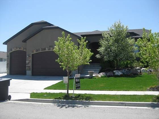 1st image of 4909 Weatherwood Ln