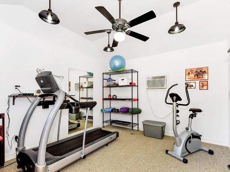9770 Tappenbeck Dr — Photo 17