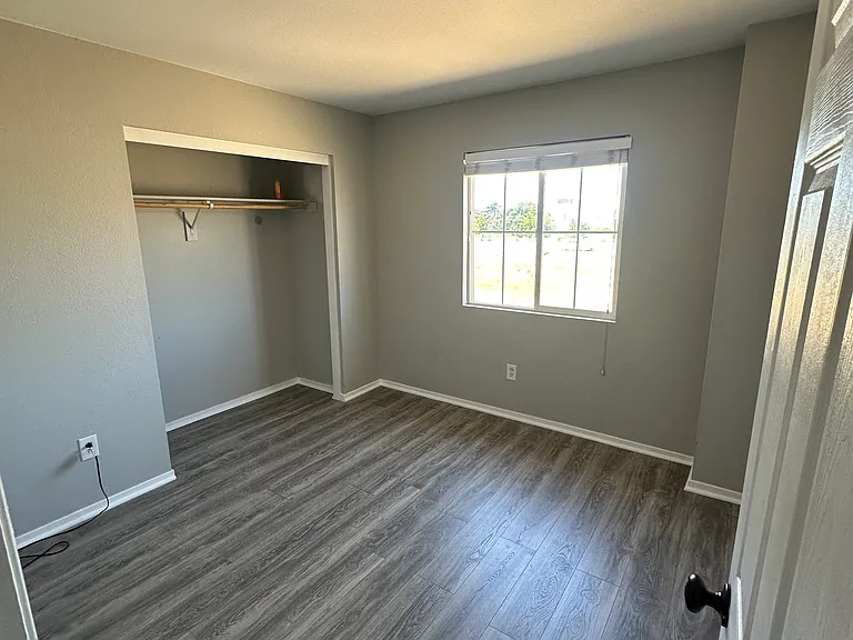 3056 Puffin Cir #2 — Photo 4