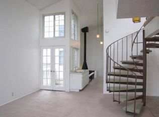 1616 W Oceanfront APT C, Newport Beach, CA 92663