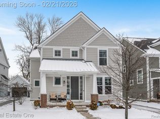 117 N Dorchester Ave, Royal Oak, MI 48067