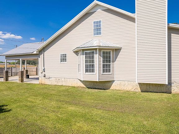 4th image of 1506 Bower Dr SE