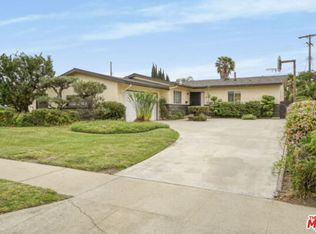14708 Clymer St, Mission Hills, CA 91345