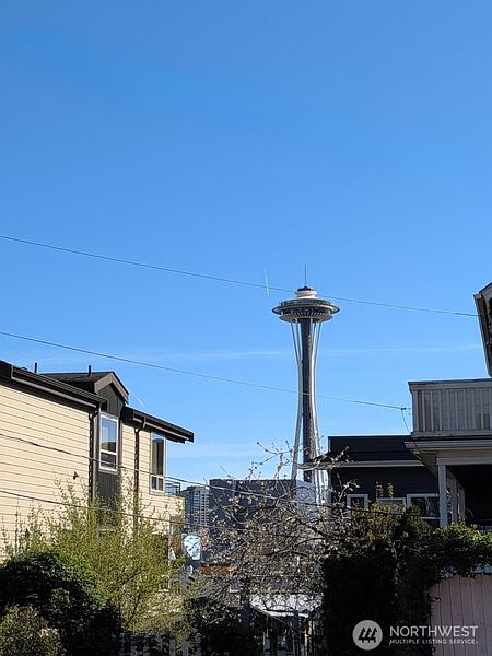 3rd image of 310 Aloha Street