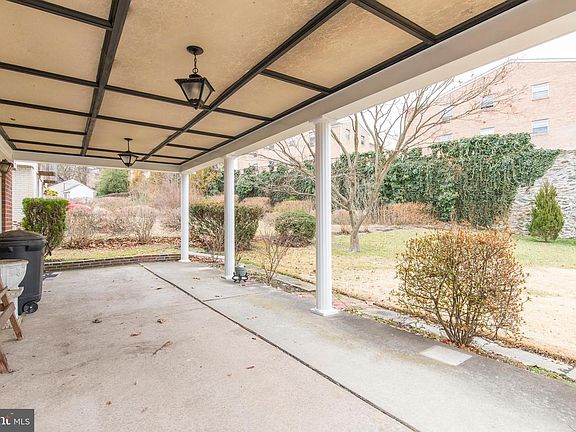 5th image of 37 Claremont Blvd