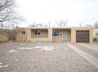 733 Arizona St SE, Albuquerque, NM 87108