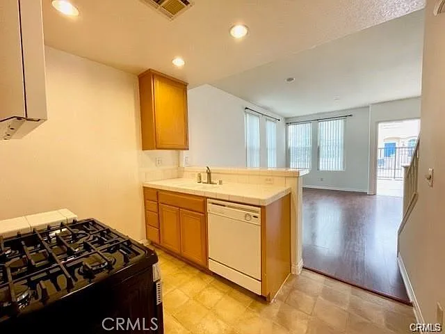 15447 Pomona Rincon Rd #528 — Photo 8