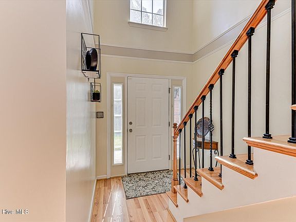 5th image of 4683 Walnut Hill Drive