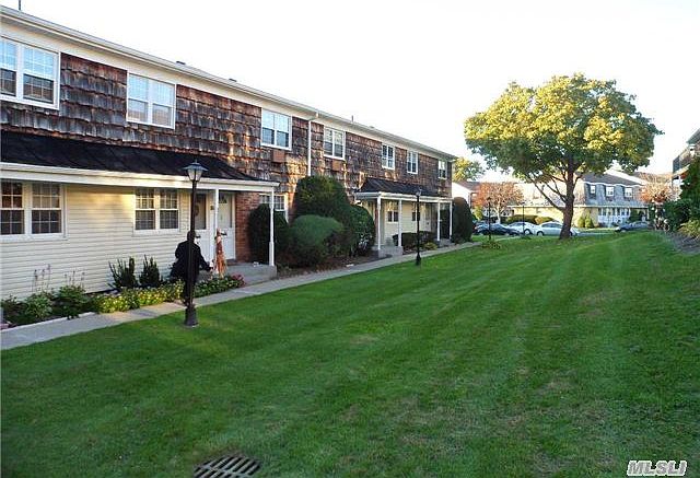 1st image of 4423 Wilshire Ln #J23