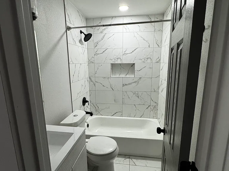 4232 Lisbon St — Photo 13