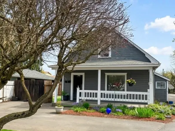 1088 Beach Avenue #A, Marysville, WA 98270