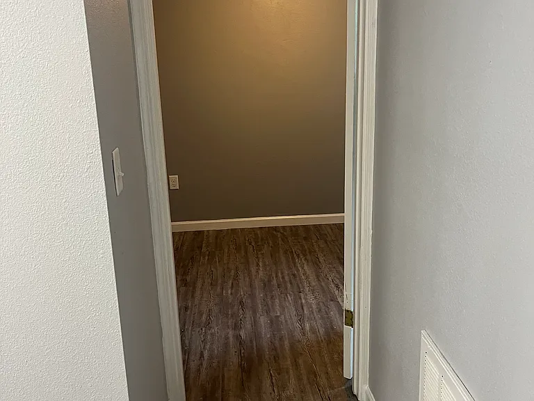 405 Scenic Hill Rd — Photo 11