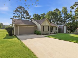 5 Trace Dr, Greers Ferry, AR 72067