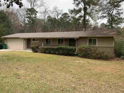 5166 South Dr, Jackson, MS, 39209