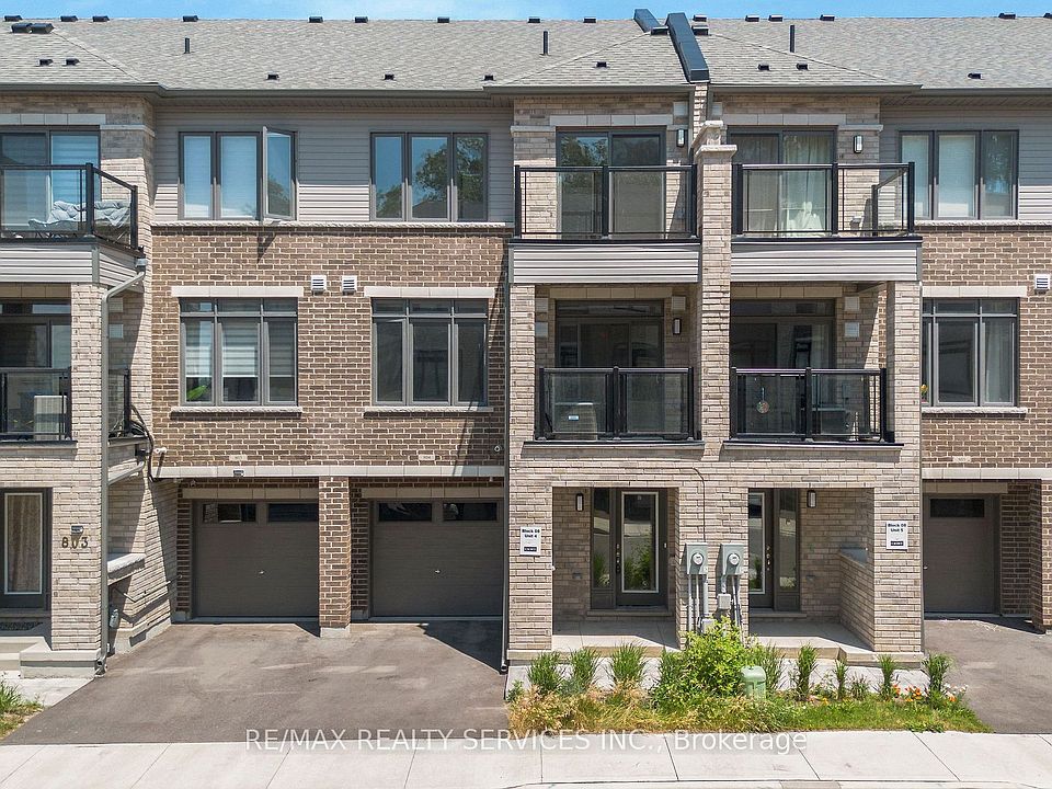 1st image of 585 Colborne St E #804