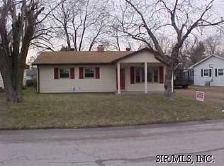 912 Saint William Dr, Cahokia, IL