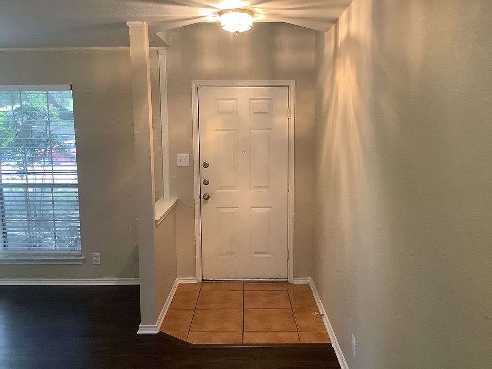 9106 Valhalla, Selma, TX 78154 Zillow