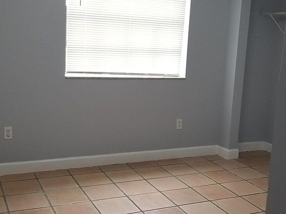 4th image of 1120 N Franklin Ave APT J