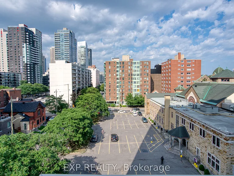 300 Lisgar St #603 — Photo 7