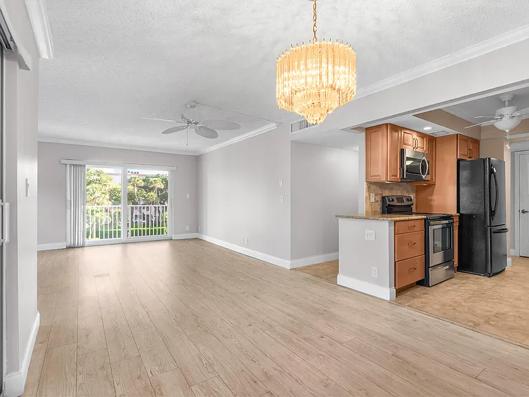 950 Ponce De Leon Rd #3120 — Photo 8