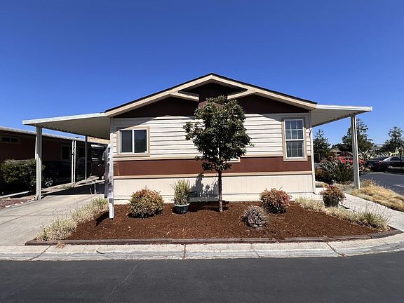 3rd image of 355 Chateau La Salle Dr #355