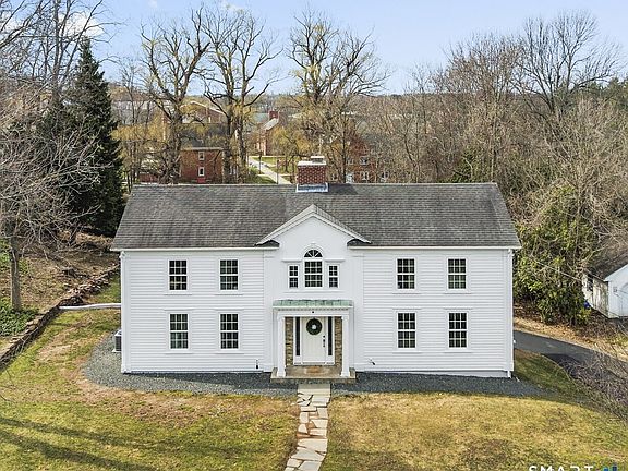 2nd image of 39 Marbern Drive