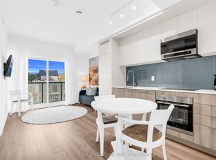 863 Saint Clair Ave W #212, Toronto, ON M6C 0B2