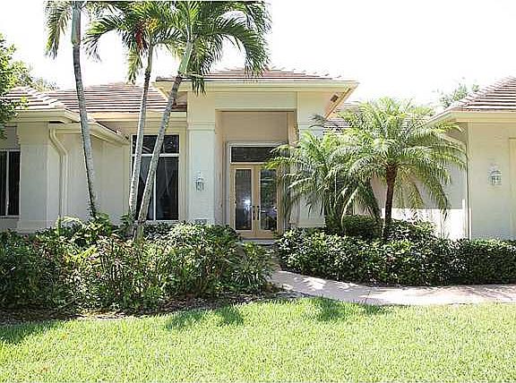 2nd image of 2892 NE Sewalls Landing Way
