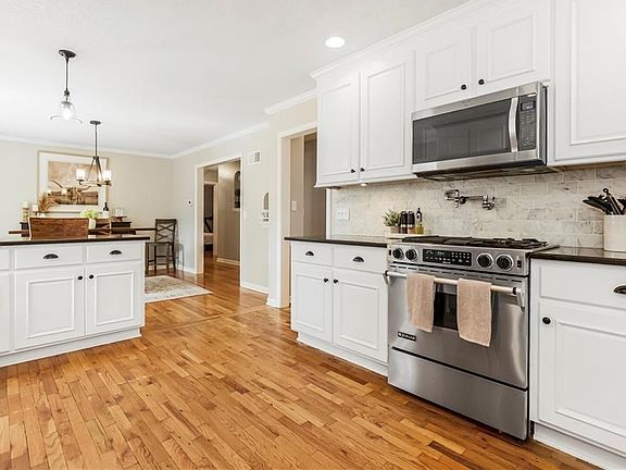 5th image of 5519 Chadwick Rd