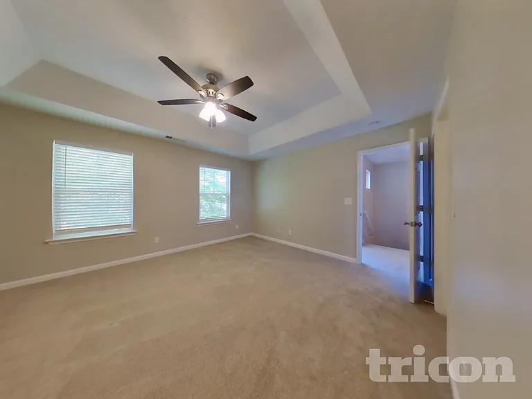 4757 Highpoint Way — Photo 7