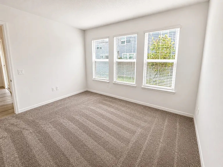 994 Teal Creek Dr — Photo 36