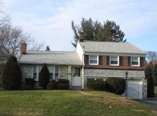 1574 Marian Rd, Abington, PA 19001