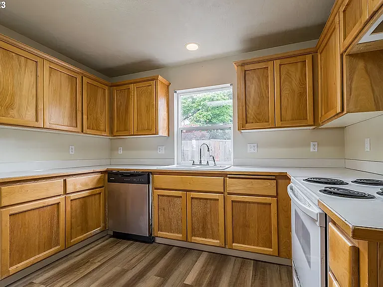 1820 Manihi Dr — Photo 8