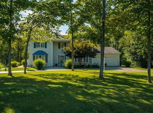 6923 Cloister Cliffs Dr, Middletown, OH 45042