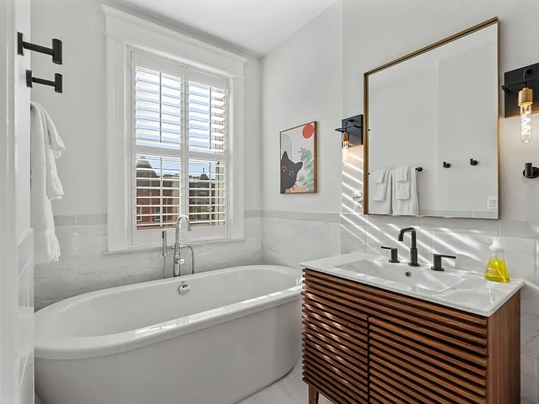 Florida Ave NW — Photo 22