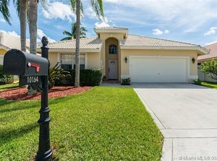 10164 Brookville Ln, Boca Raton, FL 33428