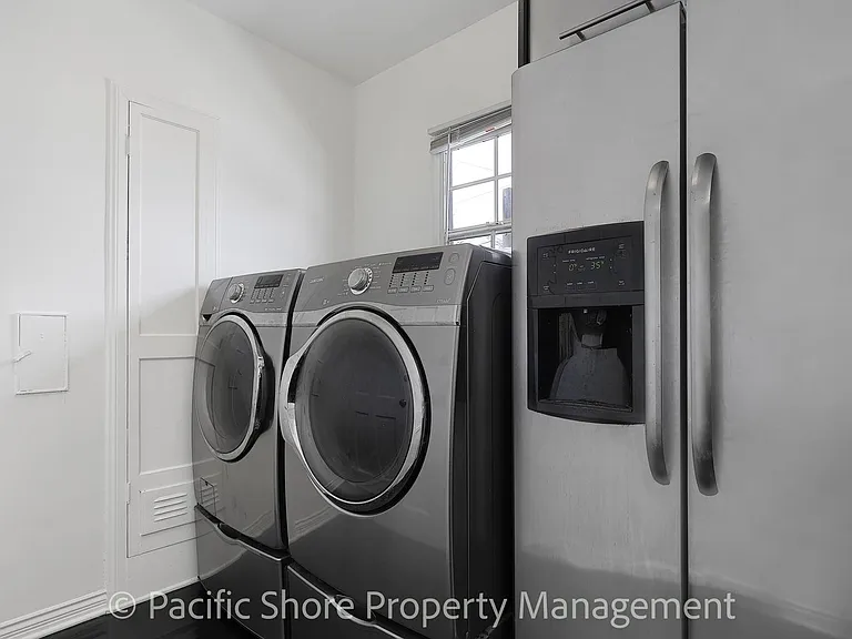1521 S Curson Ave — Photo 8