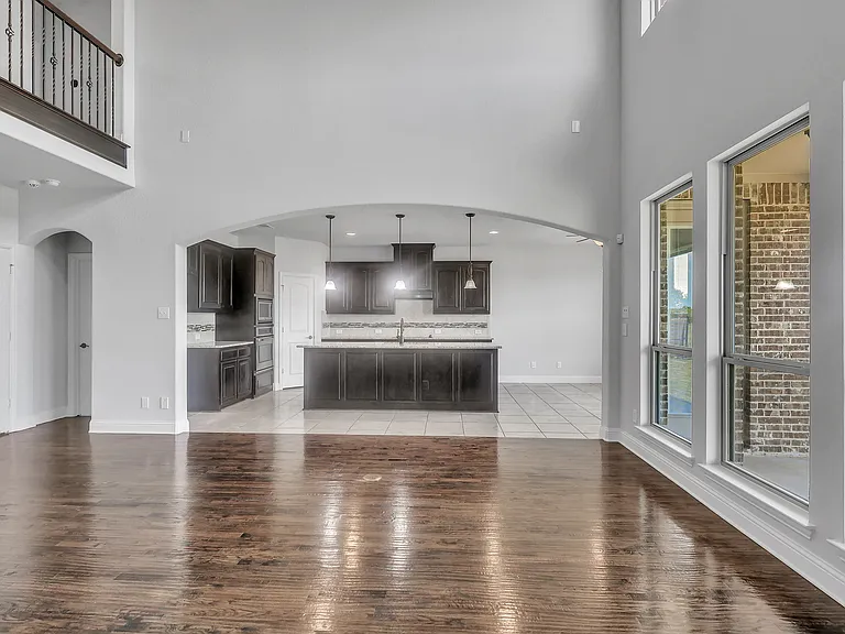1708 Stillwater Dr — Photo 8