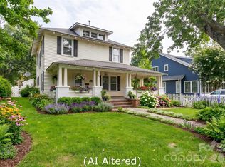 729 5th Ave W, Hendersonville, NC 28739