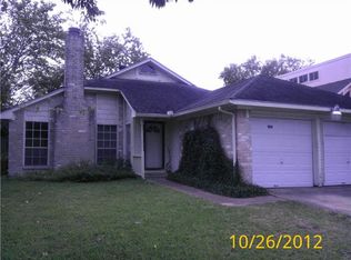 13107 Hollowcreek Park Dr, Houston, TX 77082