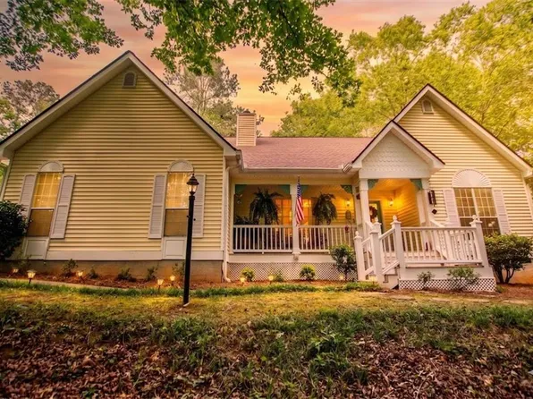 7306 Melrose Ct, Villa Rica, GA 30180