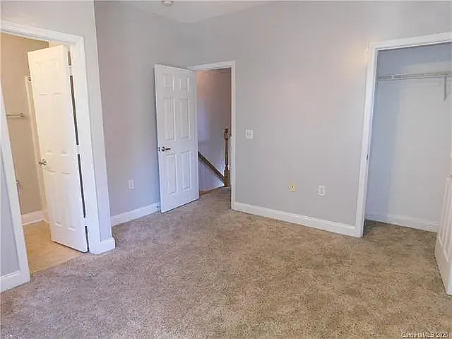 733 Grandin Rd — Photo 15