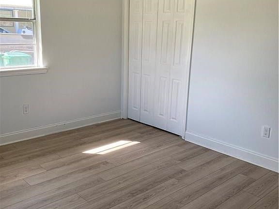 4th image of 231 Mockingbird Ln
