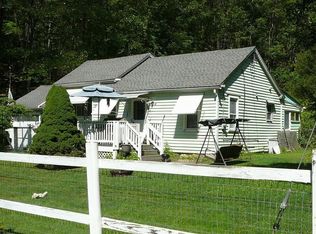 140 Amherst Rd, Belchertown, MA 01007