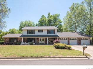 5806 E 98th St S, Tulsa, OK 74137
