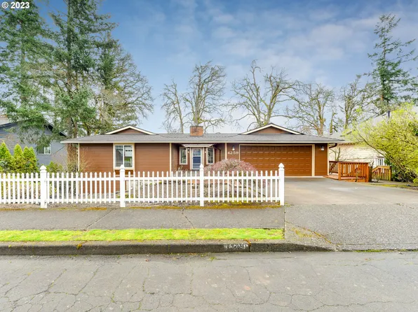 4259 Riverview Dr, West Linn, OR 97068