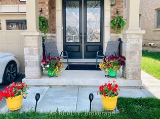 1394 Farmstead Dr, Milton, ON L9E 1K4